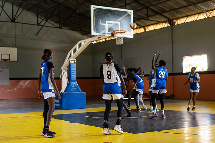 Joueuses de basketball ©Tala Niang / AFD