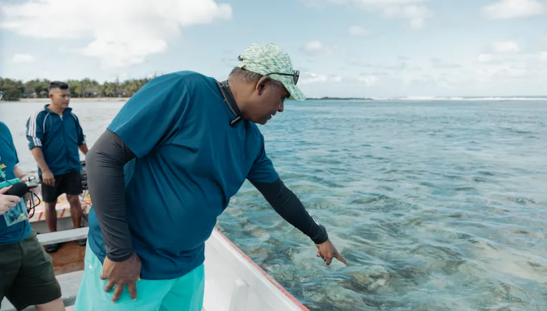 Surveillance d'une aire marine protégée dans l'océan Indien. 